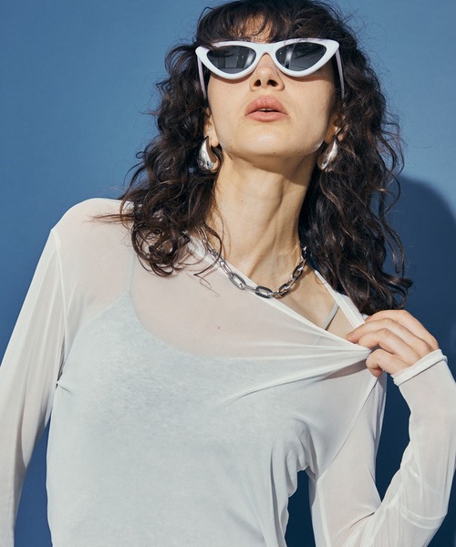 uyu.（ウユ）の「Cat eye Frame Sunglasses / キャッツアイフレームサングラス【uyu./ウユ】（サングラス・レディース・ホワイト×ブラック/ブラック・FREE）」の13枚目の写真