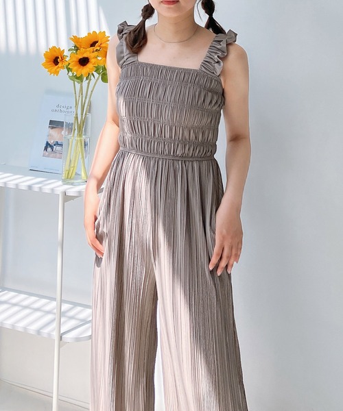 AS KNOW AS plus(アズノゥアズプラス)の「◎カットOK!!プリーツオールインワン サロペット(サロペット/オーバーオール・レディース・モカ/ブラック/グレイッシュベージュ/カーキ・FREE)」の16枚目の写真