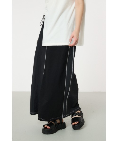 RODEO CROWNS WIDE BOWL（ロデオクラウンズワイドボウル）の「ナイロンドッキングステッチスカート（スカート・レディース・グリーン系その他2/ブラック系その他/ブルー系その他・FREE）」の4枚目の写真