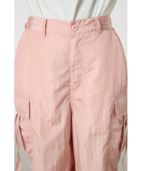 RODEO CROWNS WIDE BOWL（ロデオクラウンズワイドボウル）の「シャインカーゴパンツ（カーゴパンツ・レディース・ブラック/ライトイエロー/ライトピンク/グレー・FREE）」の11枚目の写真