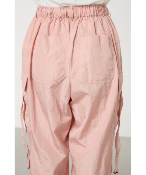 RODEO CROWNS WIDE BOWL（ロデオクラウンズワイドボウル）の「シャインカーゴパンツ（カーゴパンツ・レディース・ブラック/ライトイエロー/ライトピンク/グレー・FREE）」の10枚目の写真