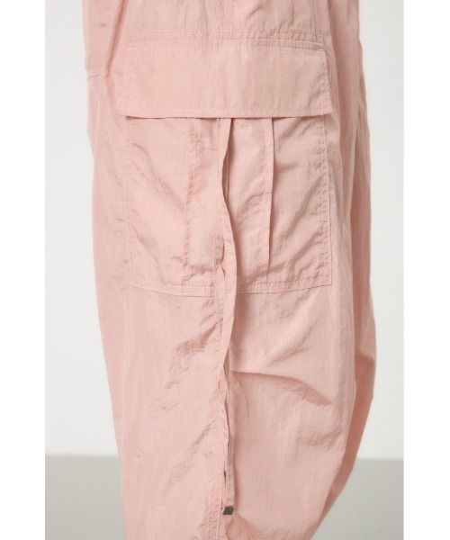 RODEO CROWNS WIDE BOWL（ロデオクラウンズワイドボウル）の「シャインカーゴパンツ（カーゴパンツ・レディース・ブラック/ライトイエロー/ライトピンク/グレー・FREE）」の8枚目の写真