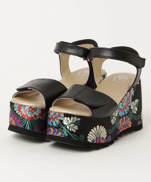 YOSUKE（ヨースケ）の「ヨースケ YOSUKE　ウィメンズ厚底サンダルHOTATEMODEL 4460025（サンダル・レディース・パープル系その他/ブラック/ブラック系その他/ブラック×パープル/ブラック×ホワイト/ブラック系その他2・S/M/L/XL）」の5枚目の写真