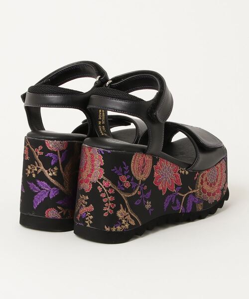 YOSUKE（ヨースケ）の「ヨースケ YOSUKE　ウィメンズ厚底サンダルHOTATEMODEL 4460025（サンダル・レディース・パープル系その他/ブラック/ブラック系その他/ブラック×パープル/ブラック×ホワイト/ブラック系その他2・S/M/L/XL）」の7枚目の写真