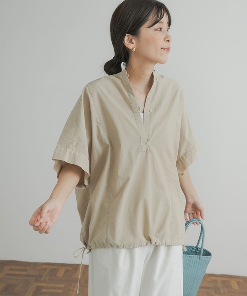 URBAN RESEARCH DOORS（アーバンリサーチドアーズ）の「裾ドロストプルオーバー（シャツ/ブラウス・レディース・ベージュ/オフホワイト/ブルー系その他・MEDIUM）」の17枚目の写真