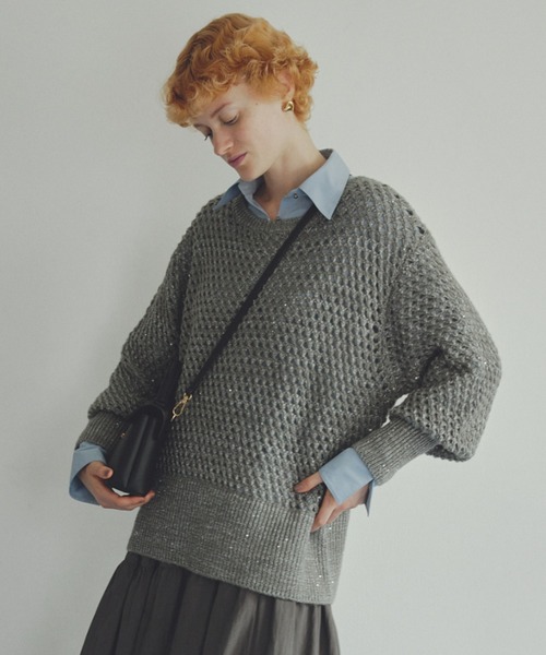 VIS(ビス)の「モヘアライクメッシュスパンコールニットプルオーバー(ニット/セーター・レディース・キナリ/チャコールグレー/ピンク・FREE)」の13枚目の写真
