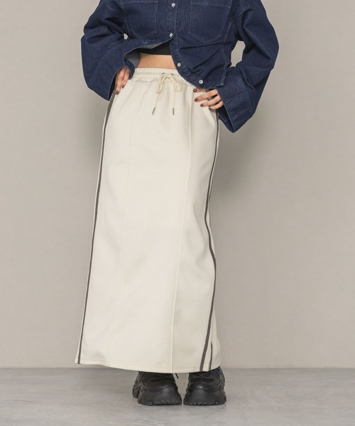 PAGEBOY(ページボーイ)の「カットツイルナロースカート(スカート・レディース・オフホワイト/ブラック/ブラウン・FREE)」の10枚目の写真