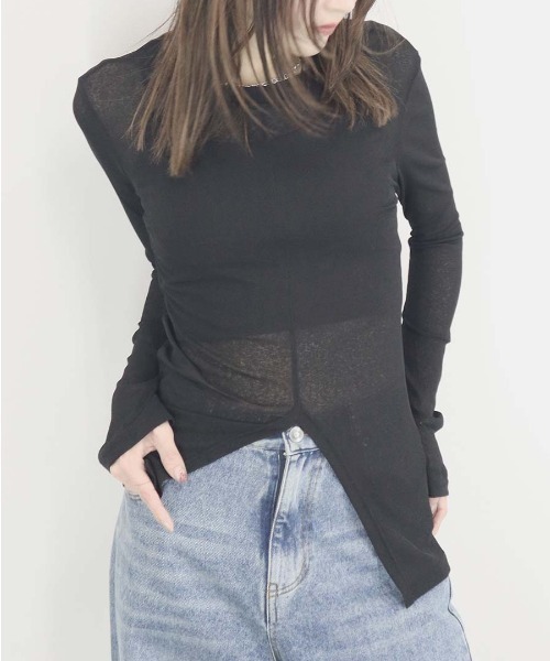 Reurie'(レウリィ)の「センタースリットトップス/center slit top 長袖 クルーネック シアー 透け感 シンプル レディライク きれいめ 大人カジュアル モノトーン 黒 ブラック(Tシャツ/カットソー・レディース・ブラック・FREE)」の19枚目の写真