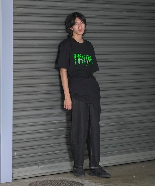 THRASHER(スラッシャー)の「Blood Drip S/S T-SHIRTS/スラッシャー5.6オンススタンダードフィットブラッドドリップロゴプリント半袖Tシャツ(Tシャツ/カットソー・メンズ・ホワイト×グリーン/ブラック×グリーン・MEDIUM/XX-LARGE/X-LARGE/LARGE)」の3枚目の写真