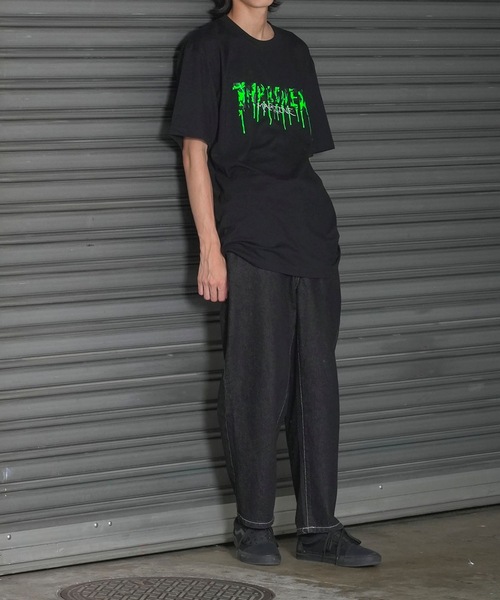 THRASHER(スラッシャー)の「Blood Drip S/S T-SHIRTS/スラッシャー5.6オンススタンダードフィットブラッドドリップロゴプリント半袖Tシャツ(Tシャツ/カットソー・メンズ・ホワイト×グリーン/ブラック×グリーン・MEDIUM/XX-LARGE/X-LARGE/LARGE)」の15枚目の写真