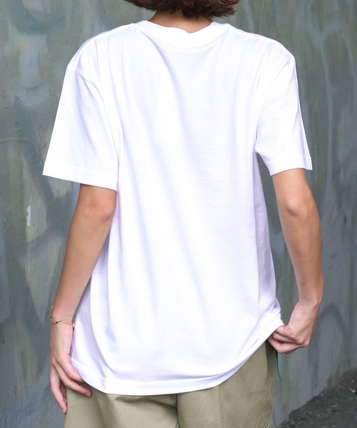 THRASHER(スラッシャー)の「Blood Drip S/S T-SHIRTS/スラッシャー5.6オンススタンダードフィットブラッドドリップロゴプリント半袖Tシャツ(Tシャツ/カットソー・メンズ・ホワイト×グリーン/ブラック×グリーン・MEDIUM/XX-LARGE/X-LARGE/LARGE)」の7枚目の写真