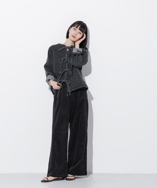 Apo(s)ture(アポスチャー)の「ARIA-004/コーデュロイドロストワイドパンツ(その他パンツ・レディース・ブラック/ベージュ/ブラウン/グリーン・XS/S/M/L/XL)」の16枚目の写真