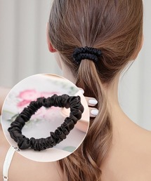 Coo+i（クーイ）の「シルク100%ヘアゴム シュシュ スリムタイプ（ヘアゴム）」