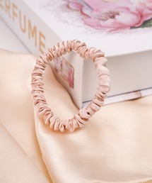 Coo+i（クーイ）の「シルク100%ヘアゴム シュシュ スリムタイプ（ヘアゴム）」