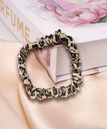 Coo+i（クーイ）の「シルク100%ヘアゴム シュシュ スリムタイプ（ヘアゴム）」