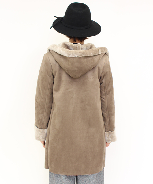mystic(ミスティック)の「【予約限定★ニットプレゼント】フードムートンコート(ムートンコート・レディース・ブラウン/モカ/キャメル・FREE)」の6枚目の写真