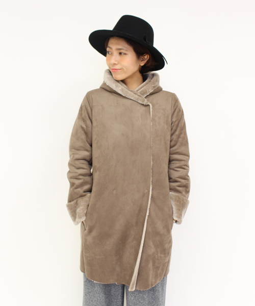 mystic(ミスティック)の「【予約限定★ニットプレゼント】フードムートンコート(ムートンコート・レディース・ブラウン/モカ/キャメル・FREE)」の8枚目の写真