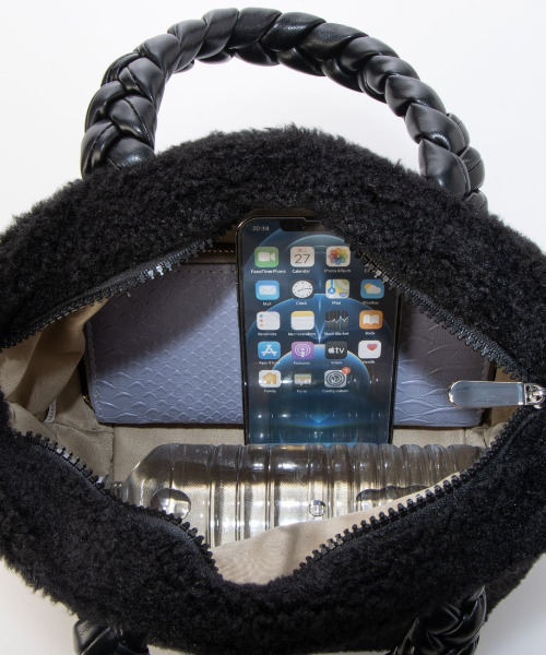 cache cache（カシュ カシュ）の「カシュカシュ cachecache / ブレイドハンドルボアミニトート（トートバッグ・レディース・グレー/アイボリー/ブラック・FREE）」の11枚目の写真