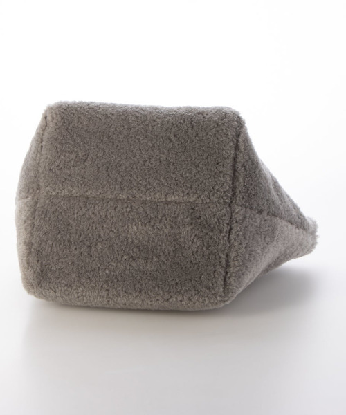 cache cache（カシュ カシュ）の「カシュカシュ cachecache / ブレイドハンドルボアミニトート（トートバッグ・レディース・グレー/アイボリー/ブラック・FREE）」の8枚目の写真