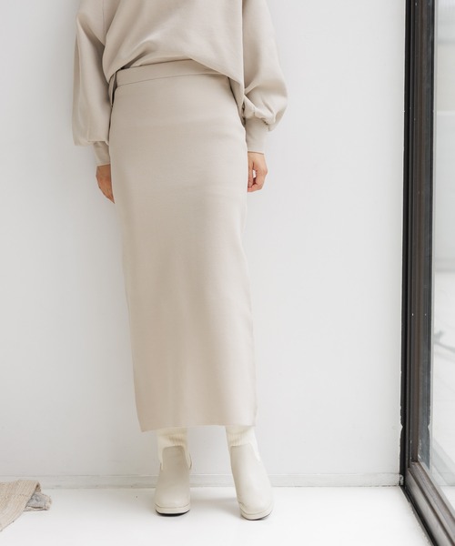 mysty woman（ミスティウーマン）の「ソフトタッチナローニットスカート 152985（スカート・レディース・ブラック/オフホワイト/ブルー・FREE）」の2枚目の写真