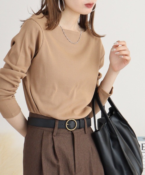 atONE(アットワン)の「2×2リブボートネックカット(Tシャツ/カットソー・レディース・ベージュ/ブラック/カーキ/オフホワイト/杢グレー・L/LL/3L/4L/M)」の18枚目の写真