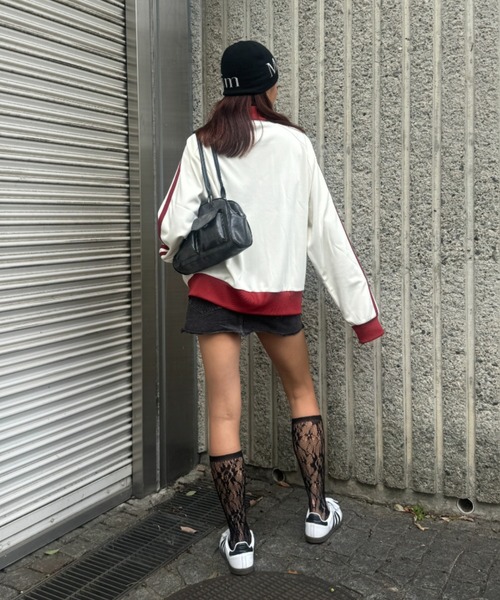 ROXY（ロキシー）の「【ZOZO限定アイテム】NOSTALGIC 90'S/ロキシーショート丈ダブルジップアップスタンドカラーラインスウェット（スウェット・レディース・ミント/オレンジ/ブラック・SMALL/X-LARGE）」の21枚目の写真