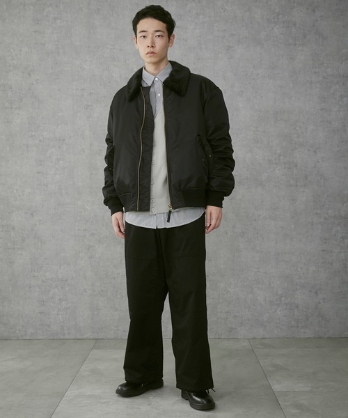 THE STANDARD（ザスタンダード）の「THE STANDARD/サイドスリットコンバットパンツ（カーゴパンツ・メンズ・オリーブ/ブラック・LARGE/MEDIUM）」の3枚目の写真