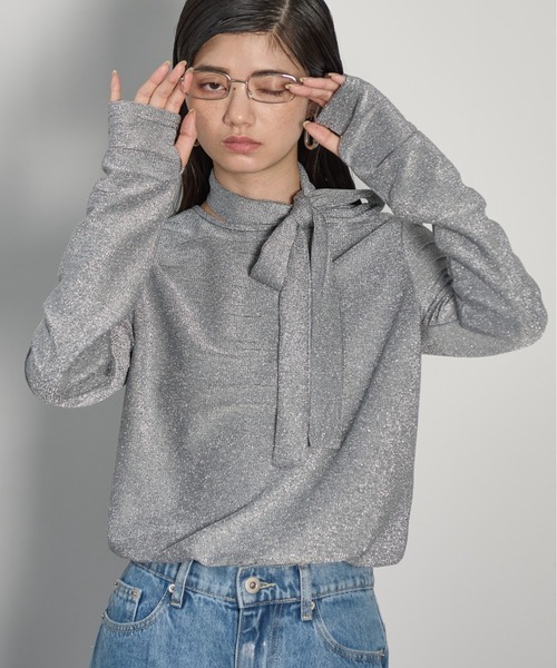 THE YOn(ザヨン)の「ボウタイセットグリッターフィンガーホールトップス(Tシャツ/カットソー・レディース・アイボリー/ミント/ブラック×シルバー/シルバー・FREE)」の4枚目の写真
