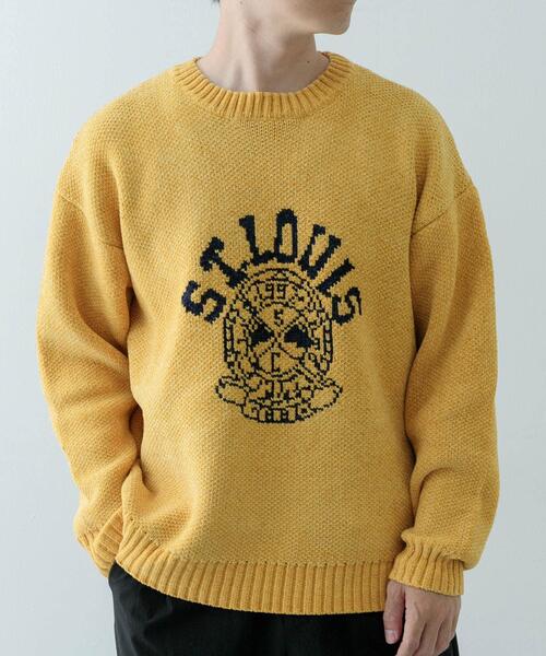 ITEMS URBANRESEARCH(アイテムズ アーバンリサーチ)の「カレッジロゴ モール クルーネック ニット(ニット/セーター・メンズ・ベージュ/マスタード/ネイビー/ブラック・MEDIUM/LARGE)」の4枚目の写真