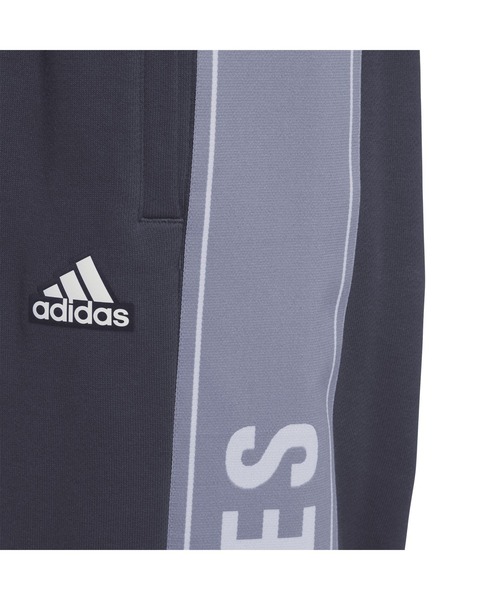 adidas(アディダス)の「アディダス adidas ワーディングパック ルーズフィット フレンチテリー カフパンツ(スウェットパンツ・メンズ・ネイビー/ブラック・S/M/L/LL/3L)」の5枚目の写真