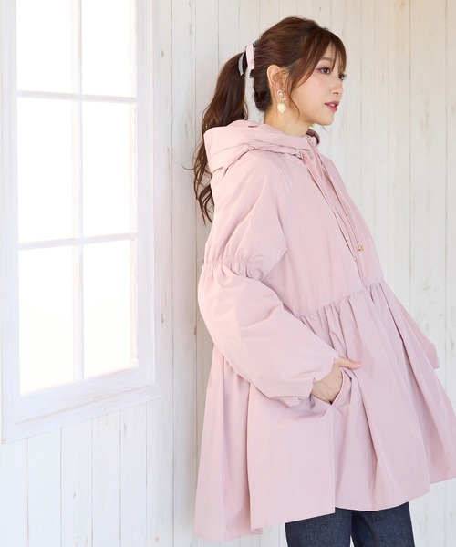 Rose Tiara（ローズティアラ）の「フレアヘムダウンコート（ダウンジャケット/コート・レディース・ピンク/ブラック・38/46/42）」の17枚目の写真