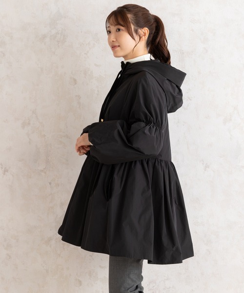 Rose Tiara（ローズティアラ）の「フレアヘムダウンコート（ダウン