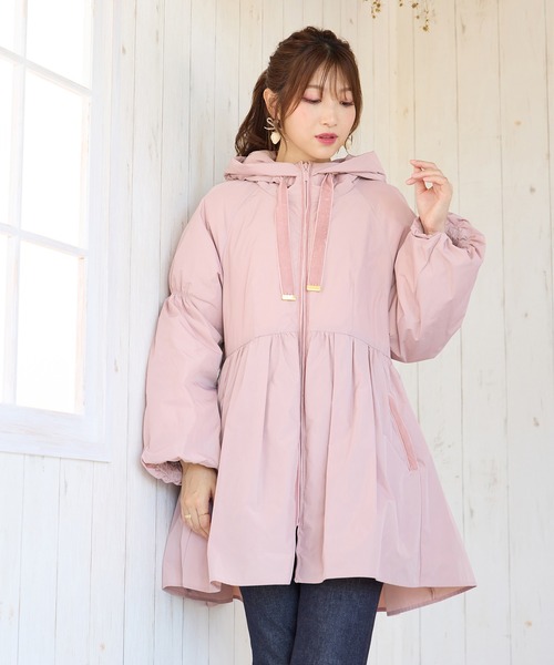 Rose Tiara（ローズティアラ）の「フレアヘムダウンコート（ダウン