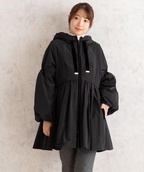 Rose Tiara（ローズティアラ）の「フレアヘムダウンコート（ダウン