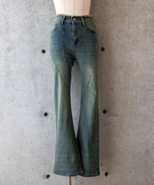 meJane(ミージェーン)の「ヴィンテージ加工 セミフレアデニムパンツ(デニムパンツ・レディース・ダークブルー・L/M/S)」の6枚目の写真