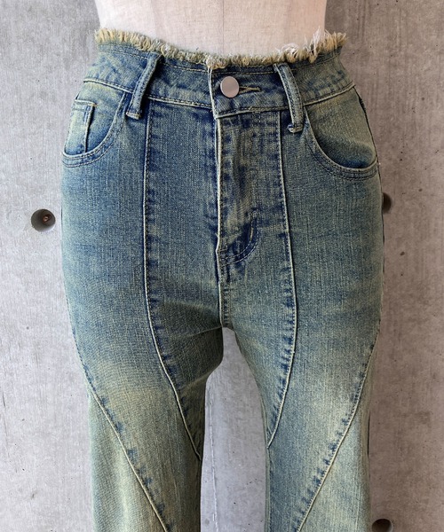 meJane(ミージェーン)の「ヴィンテージ加工 セミフレアデニムパンツ(デニムパンツ・レディース・ダークブルー・L/M/S)」の9枚目の写真