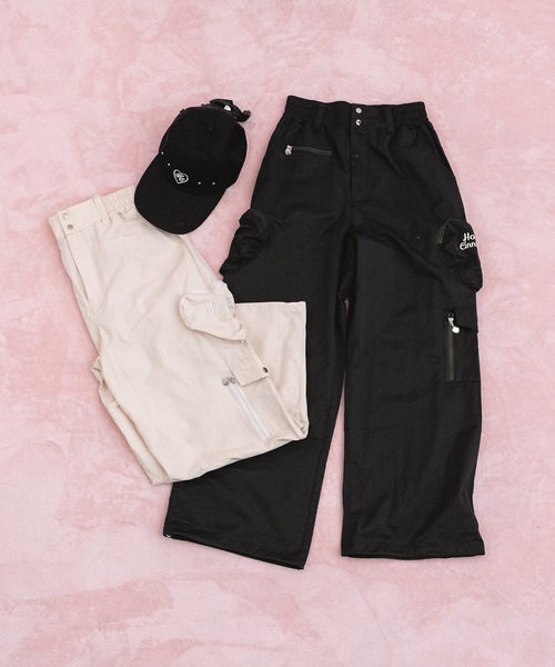 Honey Cinnamon（ハニーシナモン）の「ハートポケットカーゴパンツ