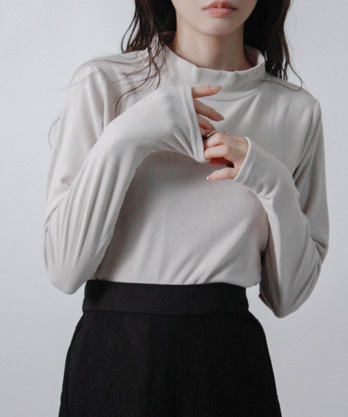 Social GIRL(ソーシャルガール)の「もっちりあったかハイネックトップス(Tシャツ/カットソー・レディース・ブラック/テラコッタ/ライトグレー/アイボリー/ブルーグレー・FREE)」の4枚目の写真