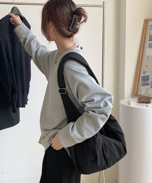 Miniministore(ミニミニストア)の「ショルダーバッグ 軽量 ボディバッグ(ショルダーバッグ・レディース・アイボリー/ブラック・FREE)」の9枚目の写真