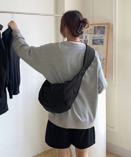 Miniministore(ミニミニストア)の「ショルダーバッグ 軽量 ボディバッグ(ショルダーバッグ・レディース・アイボリー/ブラック・FREE)」の10枚目の写真