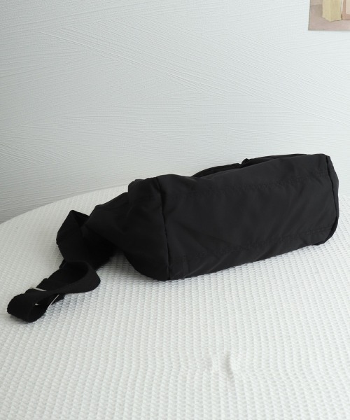 Miniministore(ミニミニストア)の「ショルダーバッグ 軽量 ボディバッグ(ショルダーバッグ・レディース・アイボリー/ブラック・FREE)」の16枚目の写真