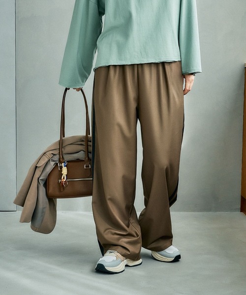 studio CLIP（スタディオクリップ）の「サイドライントラックパンツ（その他パンツ・レディース・ブラック/ブラウン・FREE）」の15枚目の写真