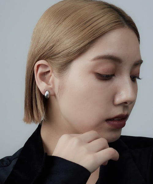 AKEL（アケル）の「【AKEL】アケル/ バルーンドロップピアス/金属アレルギー対応ピアス（サージカルステンレス）（ピアス（両耳用）・レディース・ゴールド/シルバー・FREE）」の7枚目の写真