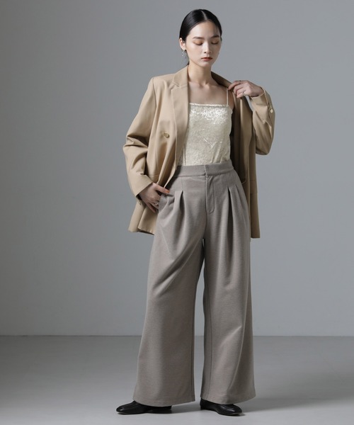 NANO universe（ナノユニバース）の「カップ付きベロアキャミソール（キャミソール・レディース・アイボリー/ブラック/グレー・FREE）」の4枚目の写真