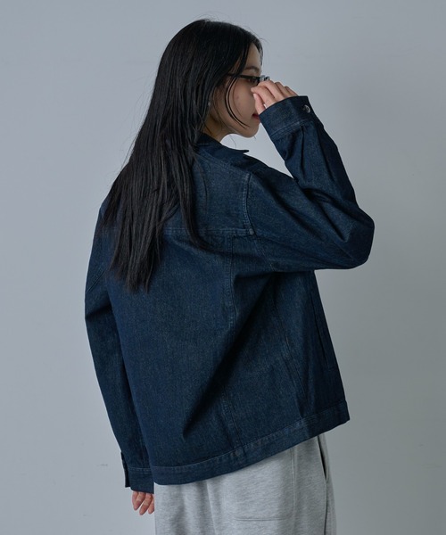 COLONY 2139（コロニートゥーワンスリーナイン）の「ミニマムデニムジャケット（デニムジャケット・メンズ・ブラック/インディゴブルー・LARGE/MEDIUM）」の9枚目の写真