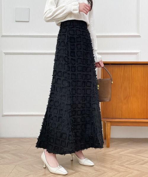 ABITOKYO(アビトーキョー)の「ハイウエストフリンジジャカードマーメイドスカート(スカート・レディース・ベージュ/ブラック・M/L/XL)」の10枚目の写真