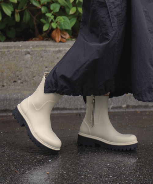 Wpc.(ダブリュピーシー)の「★トラックソールレインブーツ Wpc.(レインシューズ・レディース・ブラック/オフホワイト・LARGE/MEDIUM)」の5枚目の写真