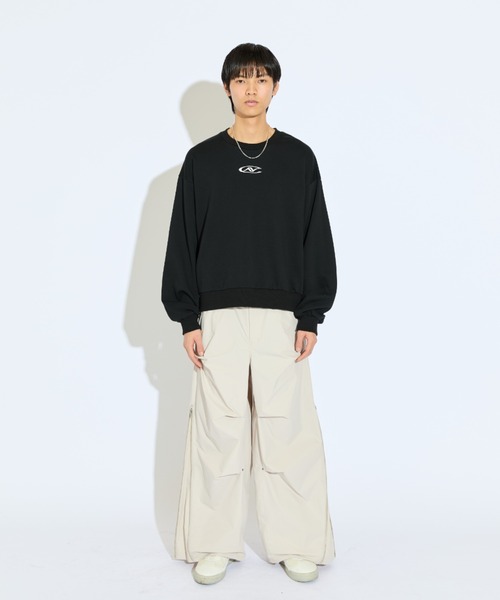 Lui's（ルイス）の「【Neucon/ニューコン】ロゴ刺繡バックプリントオーバーサイズスウェット（Tシャツ/カットソー・メンズ・グリーン/グレー/ブラック・2/1）」の6枚目の写真