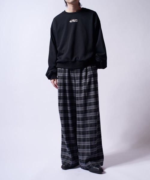 Lui's（ルイス）の「【Neucon/ニューコン】ロゴ刺繡バックプリントオーバーサイズスウェット（Tシャツ/カットソー・メンズ・グリーン/グレー/ブラック・2/1）」の21枚目の写真