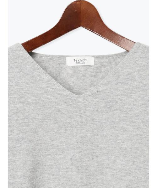 Te chichi TERRASSE(テチチテラス)の「もちもちミラノリブVネックニット(ニット/セーター・レディース・グレー/ブルー/ピンク/オフホワイト・F)」の14枚目の写真